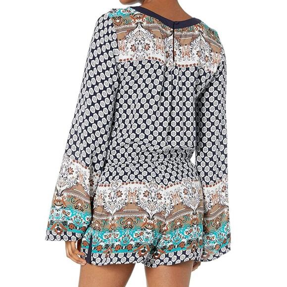 Altar’d state long sleeve all over print rayon romper size small - Picture 2 of 10